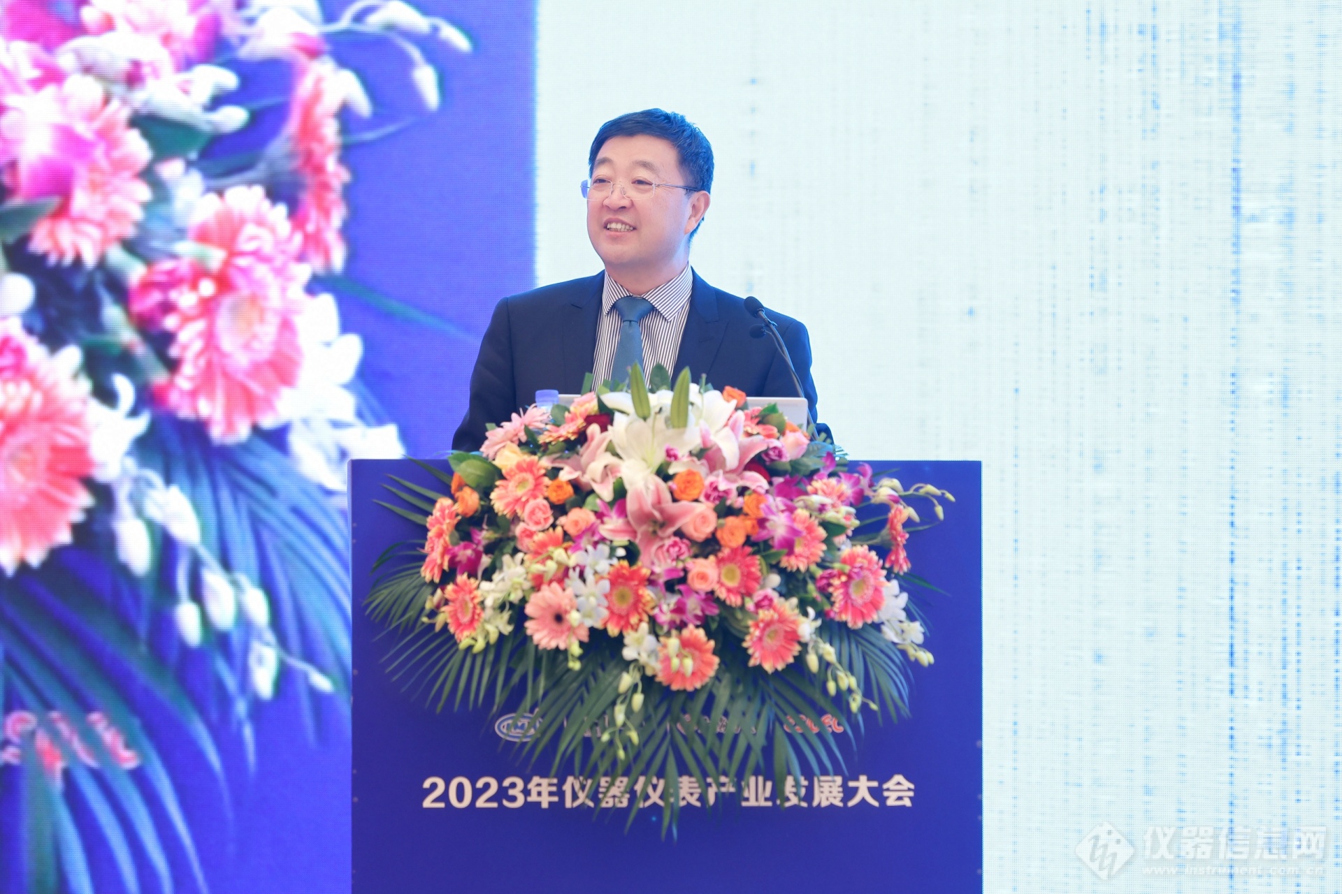 2023年仪器仪表产业发展大会暨中国仪器仪表行业协会八届九次理事会议成功召开(图6) 2023年仪器仪表产业发展大会暨中国仪器仪表行业协会八届九次理事会议成功召开(图6)